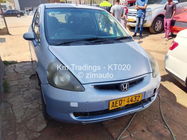 2006 - Honda Fit