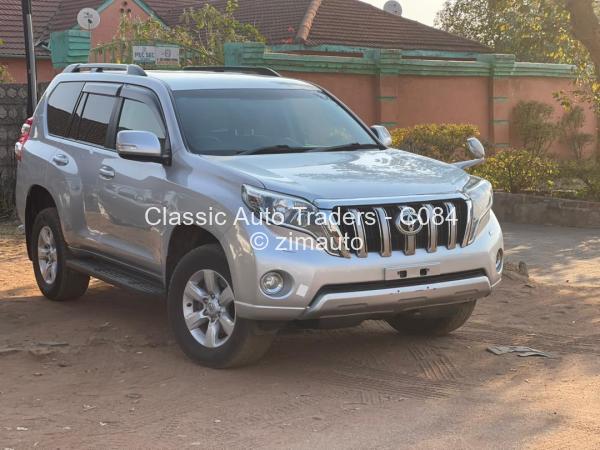 2015 Toyota  Land Cruiser Prado