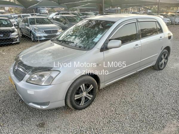2011 Toyota  RunX