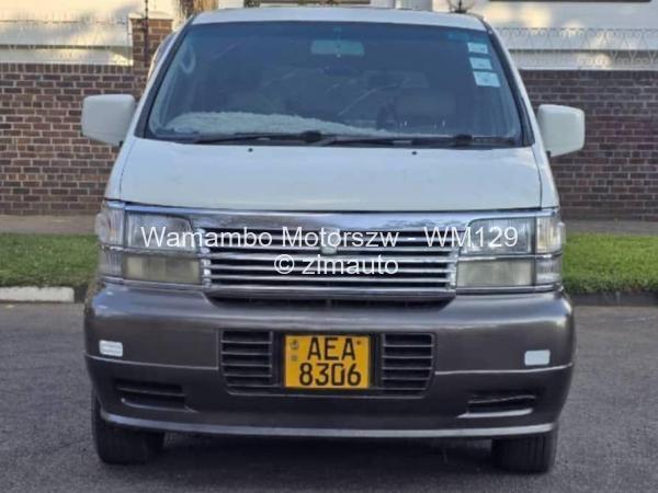 2009 Nissan  Elgrand