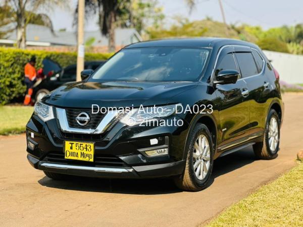 2018 Nissan  X-Trail