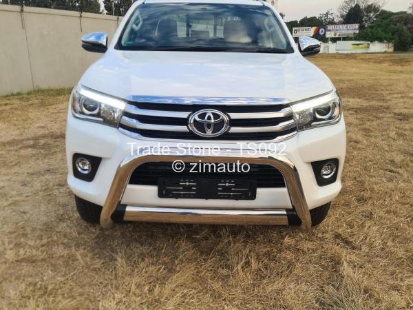 2018 Toyota  HILUX GD6