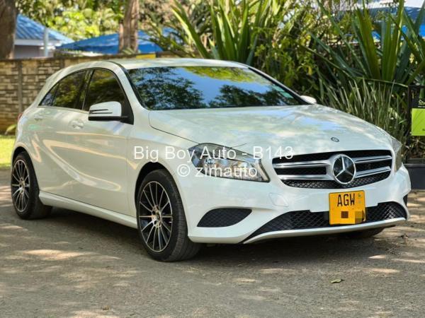 2015 Mercedes Benz A180