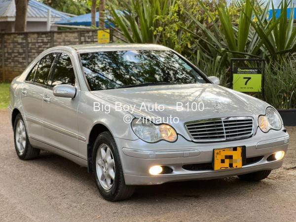 2007 Mercedes Benz C200