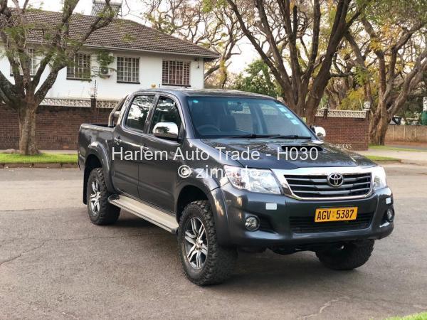 2013 Toyota  Hilux D4D