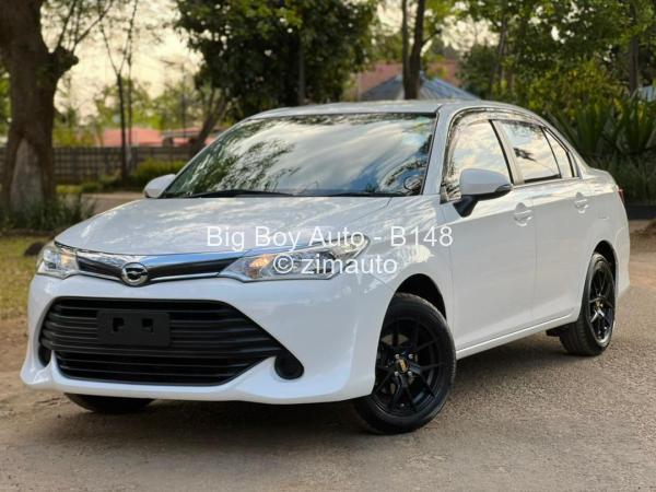 2016 Toyota  Axio