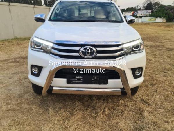 2017 Toyota  HILUX GD6
