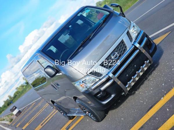 2016 Nissan  NV350