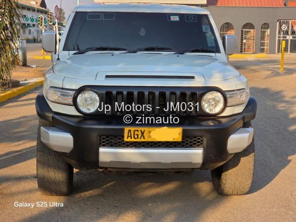 2016 Toyota  FJ Cruiser