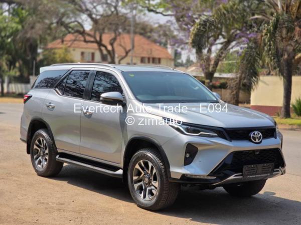 2024 Toyota  Fortuner