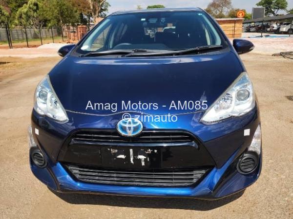 2016 Toyota  Aqua