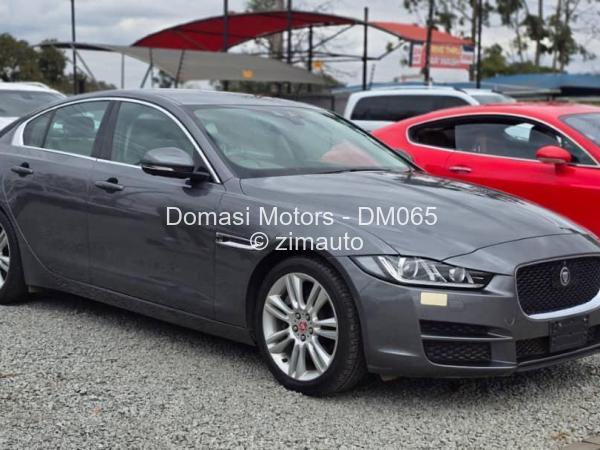 2017 Jaguar XE