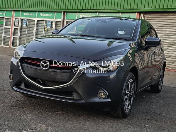 2016 Mazda  Demio