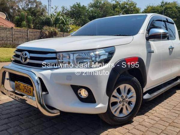 2017 Toyota  Hilux