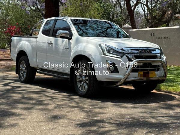2021 Isuzu  KB300