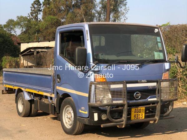 2012 Nissan  Cabstar