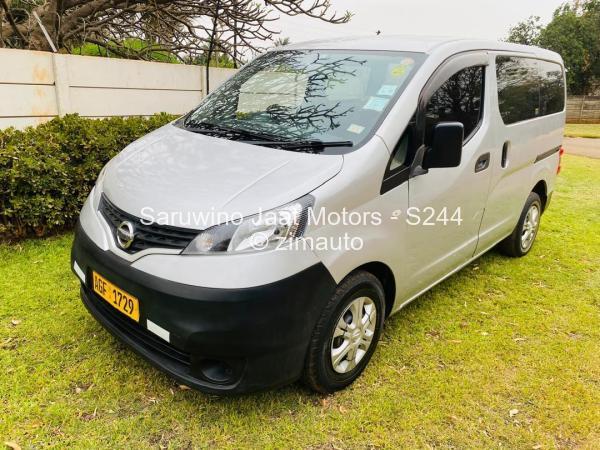 2014 Nissan  NV200