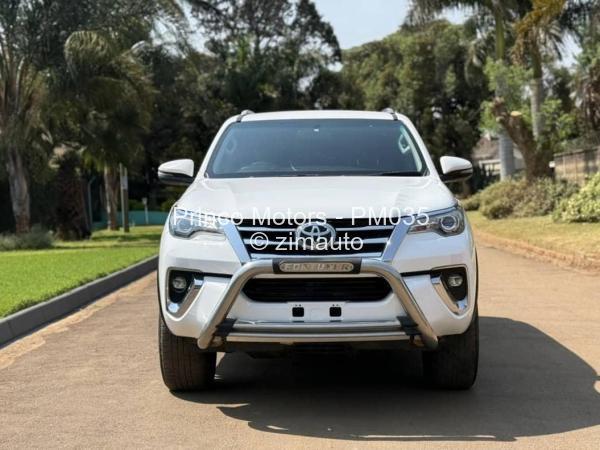 2020 Toyota  Fortuner