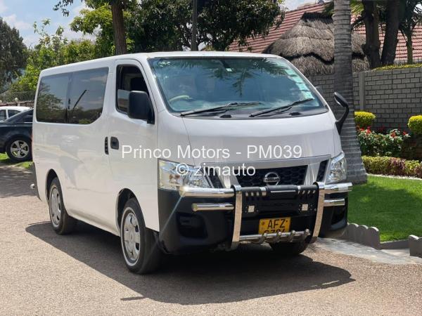 2015 Nissan  NV350