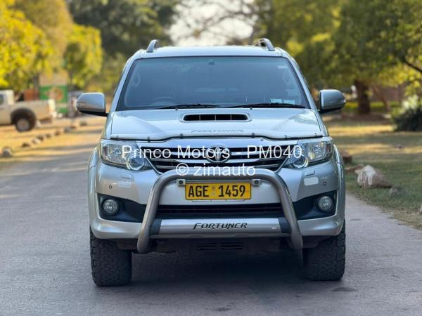 2015 Toyota  Fortuner