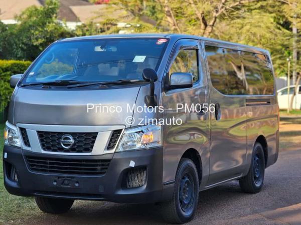 2015 Nissan  NV350