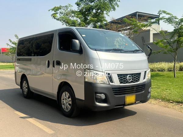 2015 Nissan  NV350