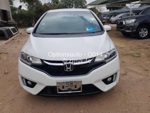 2016 - Honda Fit