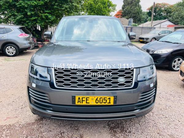 2018 Land-Rover  Vogue