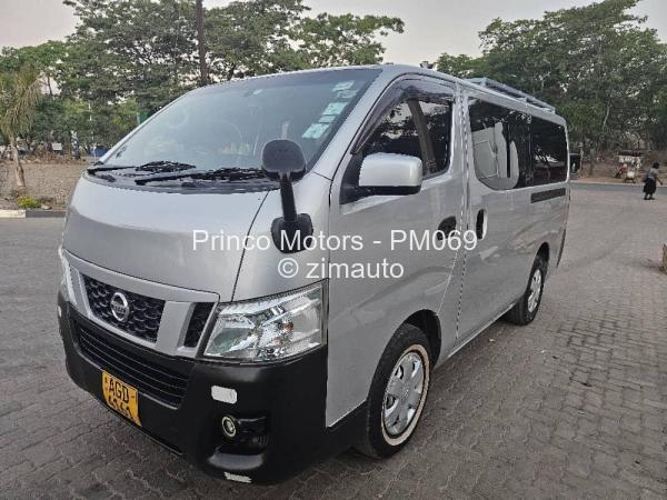 2015 Nissan  NV350