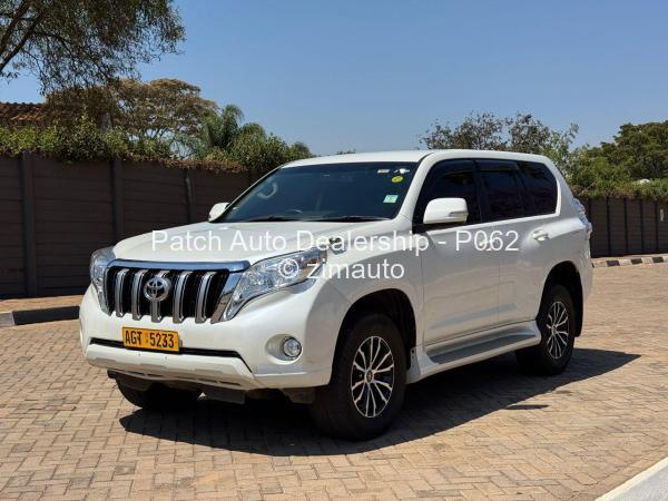 2017 Toyota  Land Cruiser