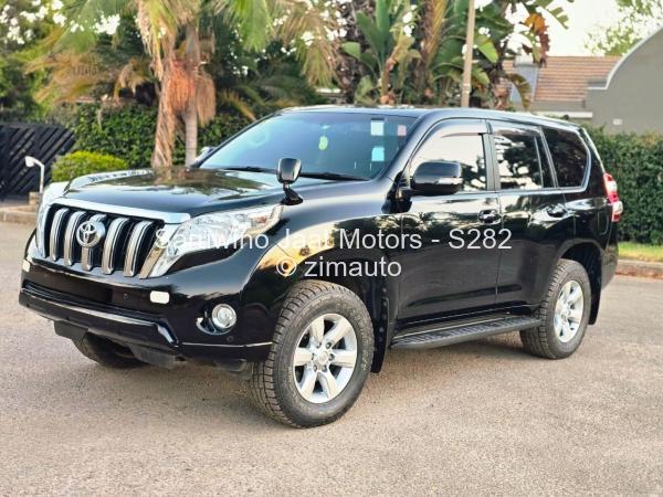2015 Toyota  Prado