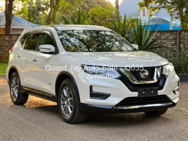 2018 Nissan  X-Trail