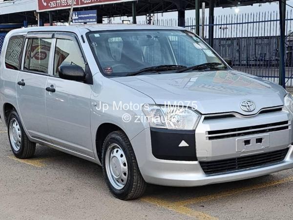 2017 Toyota  Probox