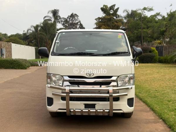 2016 Toyota  Hiace