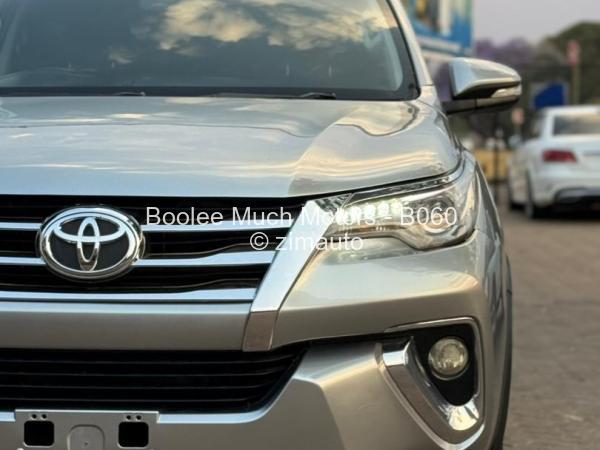 2017 Toyota  Fortuner