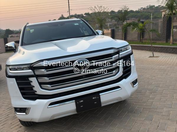 2024 Toyota  Land Cruiser 300