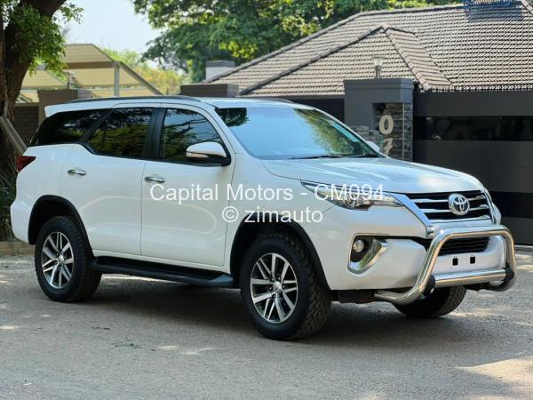 2016 Toyota  Fortuner