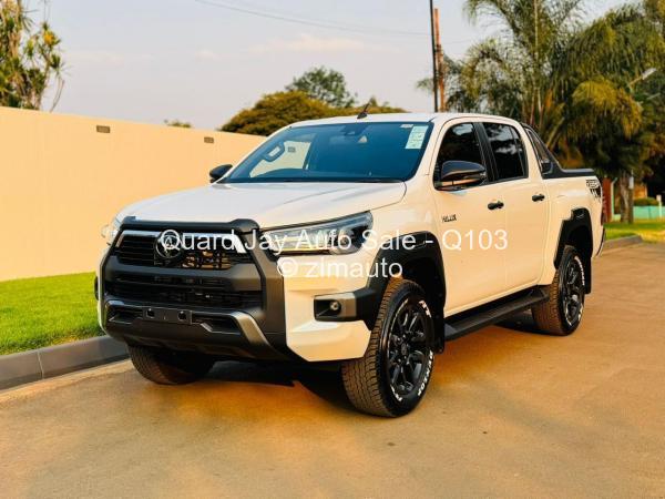 2024 Toyota  Hilux