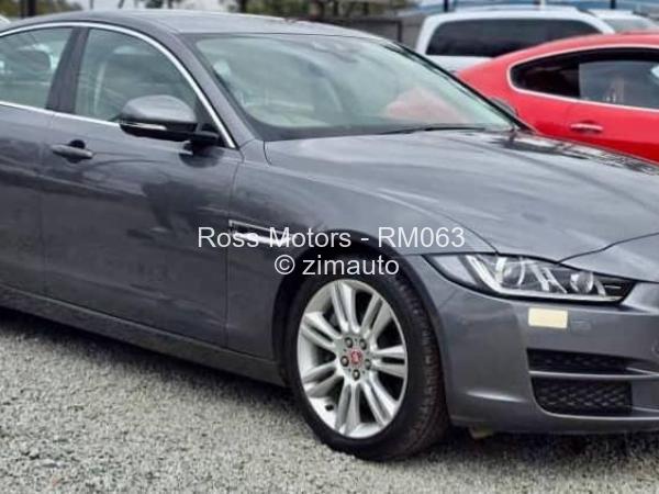 2018 Jaguar XE