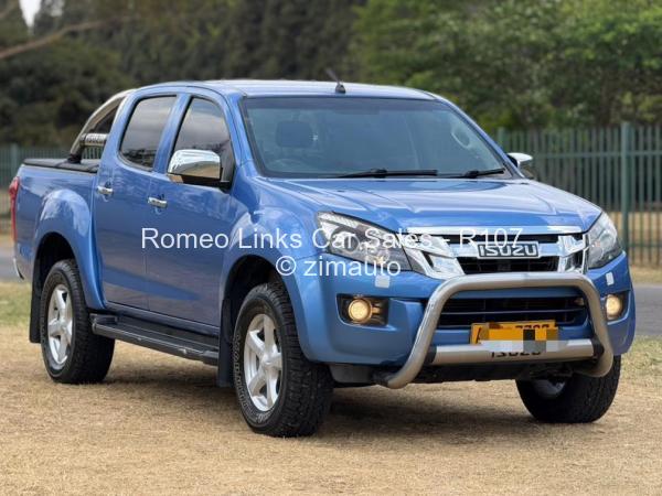 2017 Isuzu  KB300 LX D-TEQ