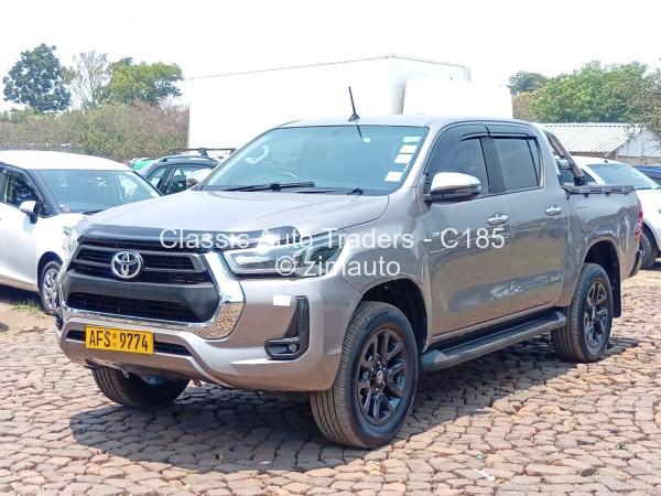 2019 Toyota  Hilux