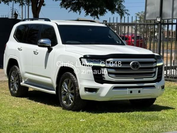 2021 Toyota  Land Cruiser 300
