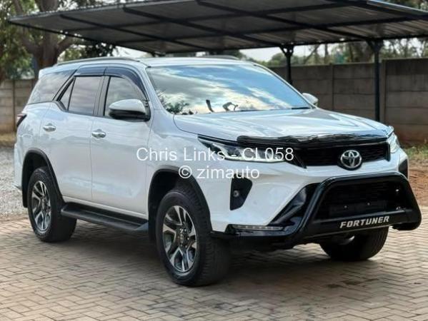 2024 Toyota  Fortuner