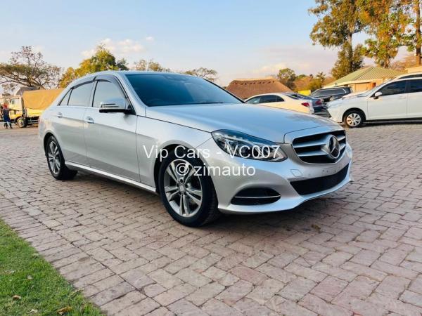 2015 - Mercedes Benz E300