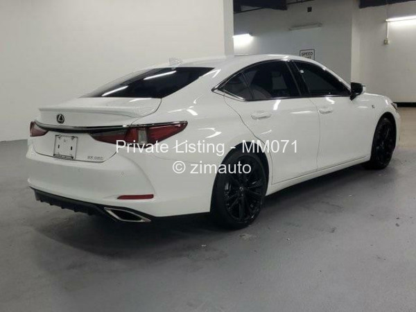 2022 Lexus  ES