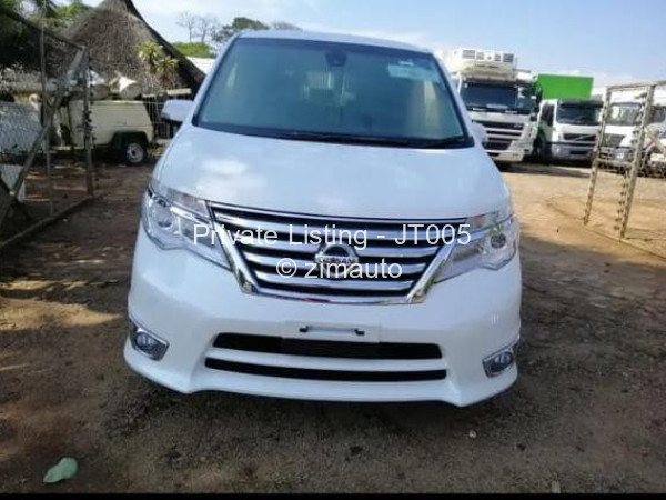 2016 Nissan  Serena