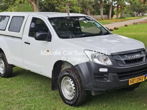 2015 Isuzu  Kb