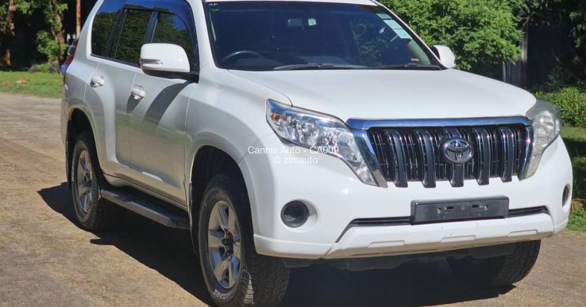 Legenda Jalanan: Spesifikasi Lengkap Toyota Land Cruiser 2017